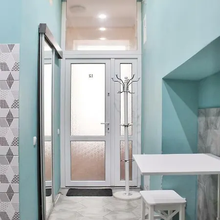 Apartmán по вулиці голубовича 42 біля вокзалу комфортна повноцінна стильна *
