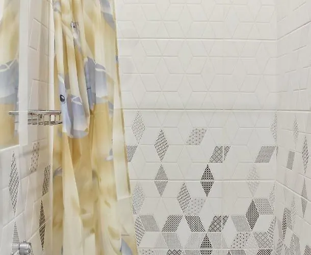 Apartamento по вулиці голубовича 42 біля вокзалу комфортна повноцінна стильна *